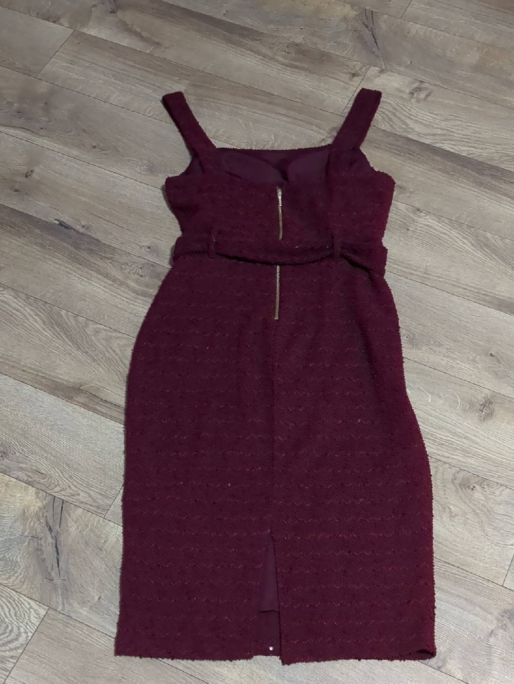 Premier Amour Square Neck Sleeveless Belted Sequin Sheath Burgundy Midi Dress 16 - Picture 9 of 13
